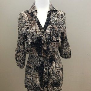 Dani 3/4 Sleeve Blouse with cinched waist